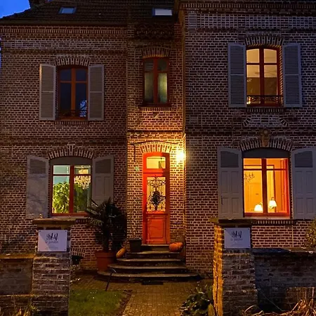 Le Jardin-chambres D'hotes En Baie