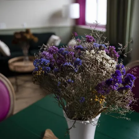 Le Jardin-chambres D'hotes En Baie 4*