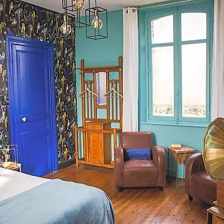 Le Jardin-chambres D'hotes En Baie Bed & Breakfast