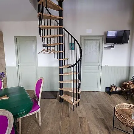 Le Jardin-chambres D'hotes En Baie Bed & Breakfast
