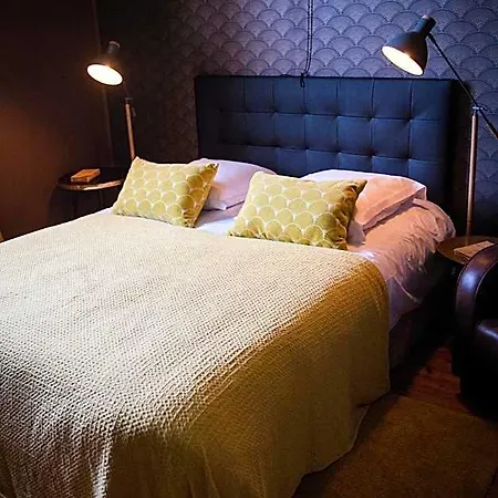 Le Jardin-chambres D'hotes En Baie Frühstückspension 4*