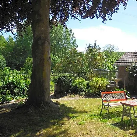 Le Jardin-chambres D'hotes En Baie Bed & Breakfast Cahon