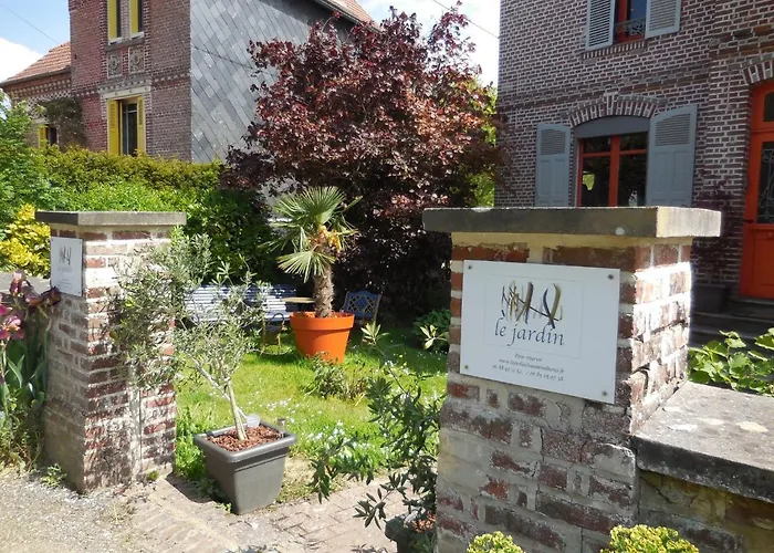 Le Jardin-chambres D'hôtes En Baie 4*