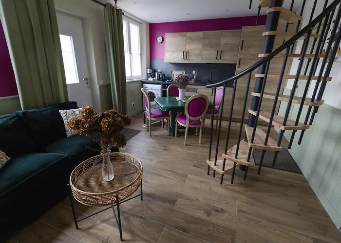 Le Jardin-chambres D'hôtes En Baie Couette-café Cahon